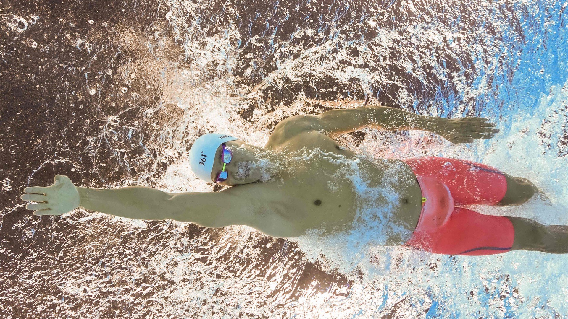 运动员“花式动作”集锦：激情四射的精彩表现！